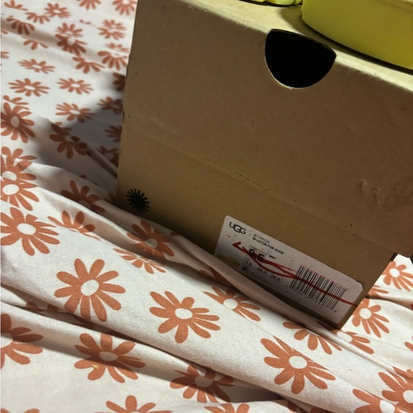 Ugg laton fur slide - Picture 4 of 6